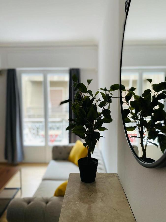 Lovely Apartment In The Heart Of Atina Dış mekan fotoğraf